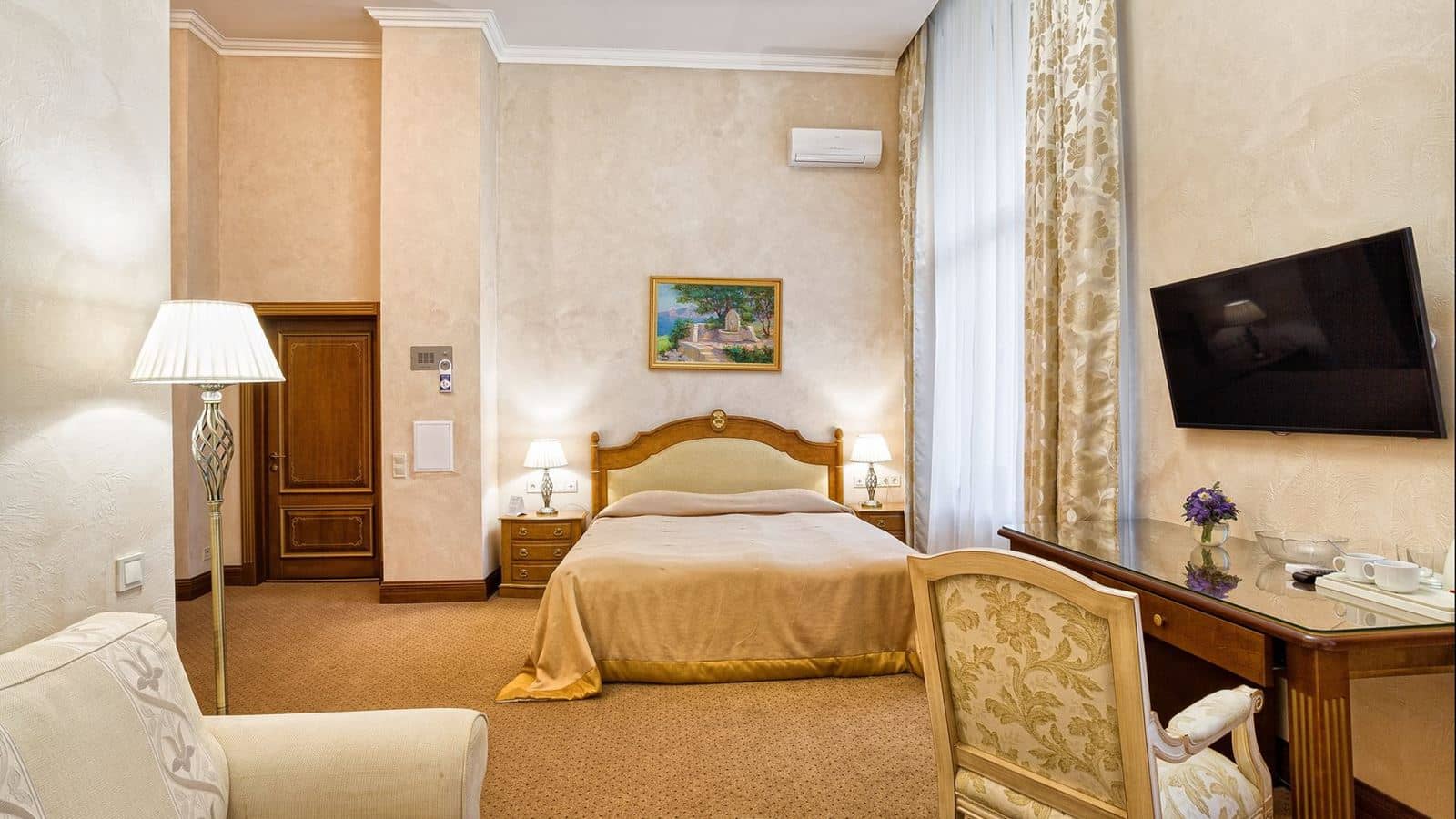 rooms-studio-new