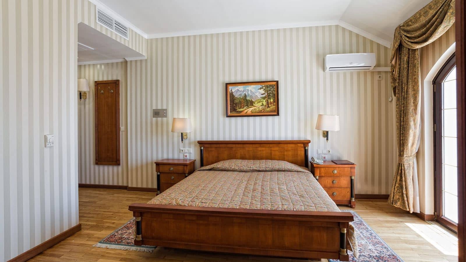 rooms-apartament-2-room-building-1