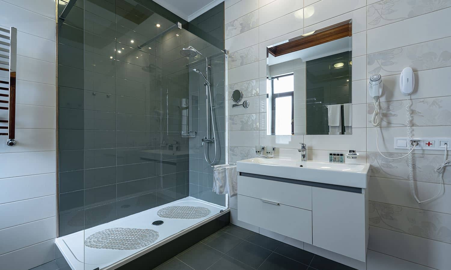 rooms-suite-new-building-2