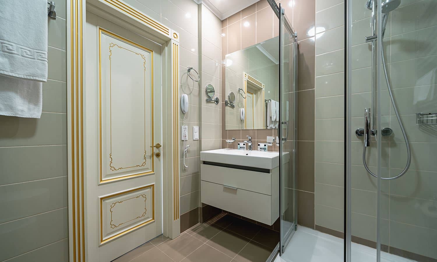 rooms-2местный-2комн-senior-suite-кор2