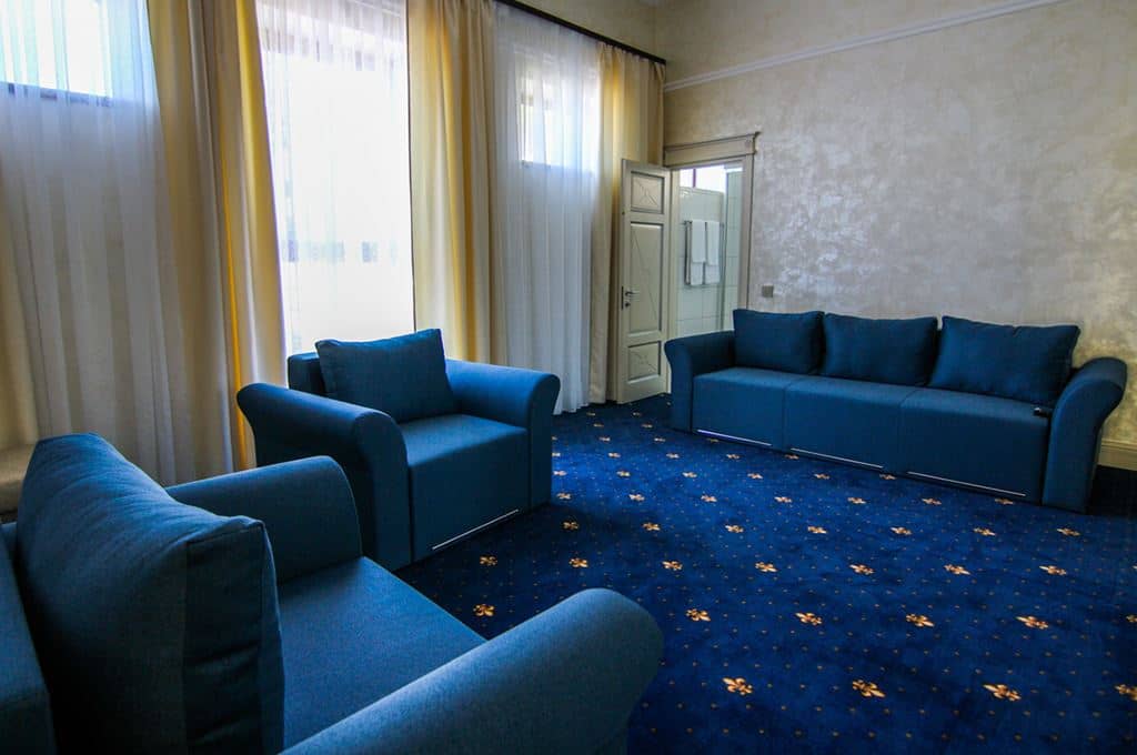 rooms-quad-standard-room