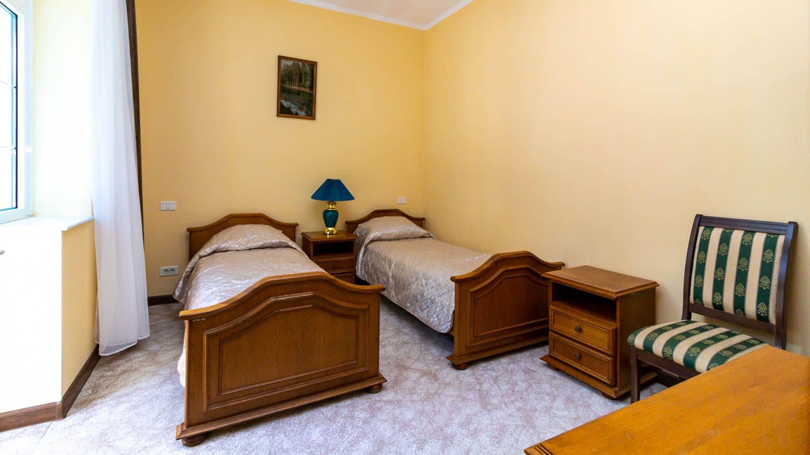 rooms-3-rooms-2-floor-balcony-sea-view