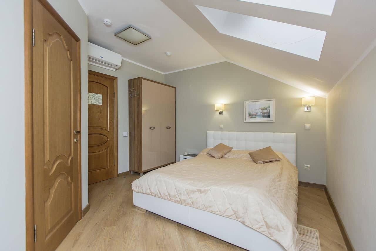 rooms-2местный-номер-стандарт-мансардный