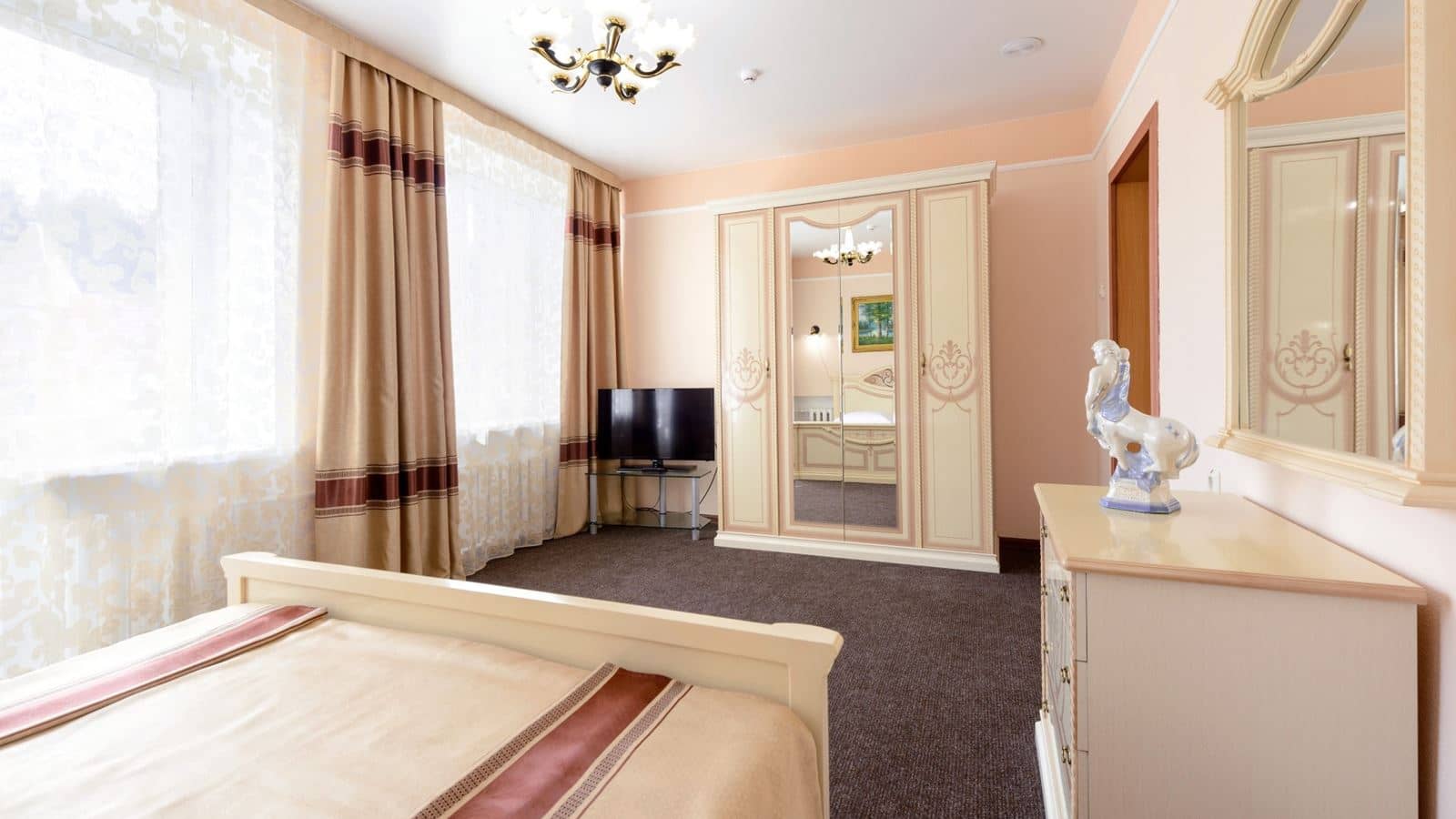 rooms-suite