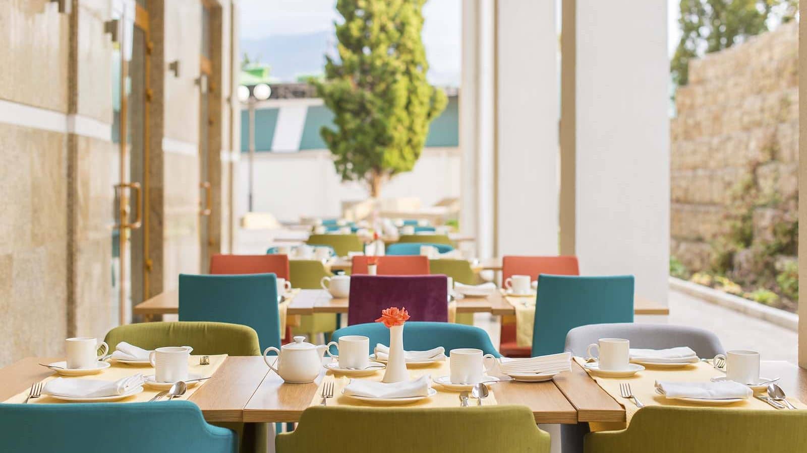 restaurants-