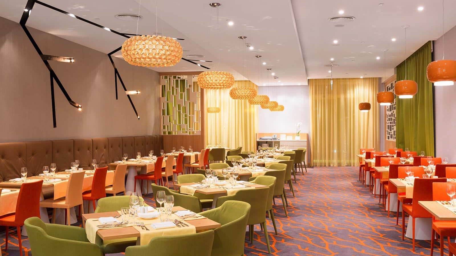 restaurants-