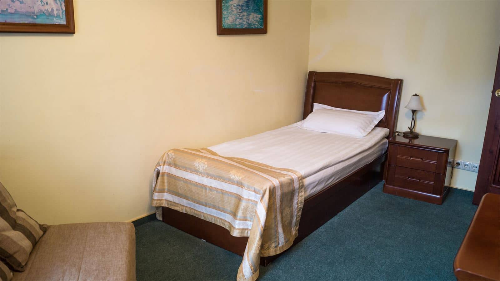 rooms-standard
