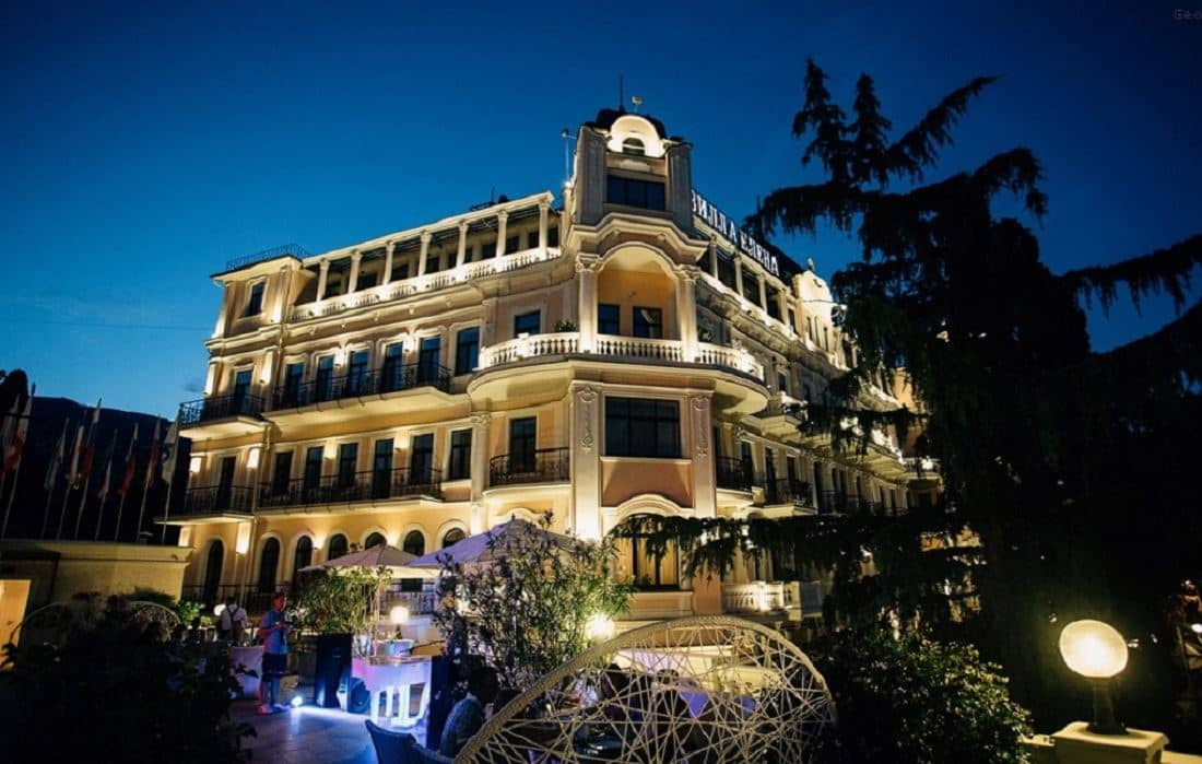 general-main-building