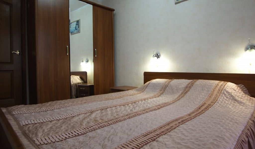 rooms-2bed-2room-with-cd