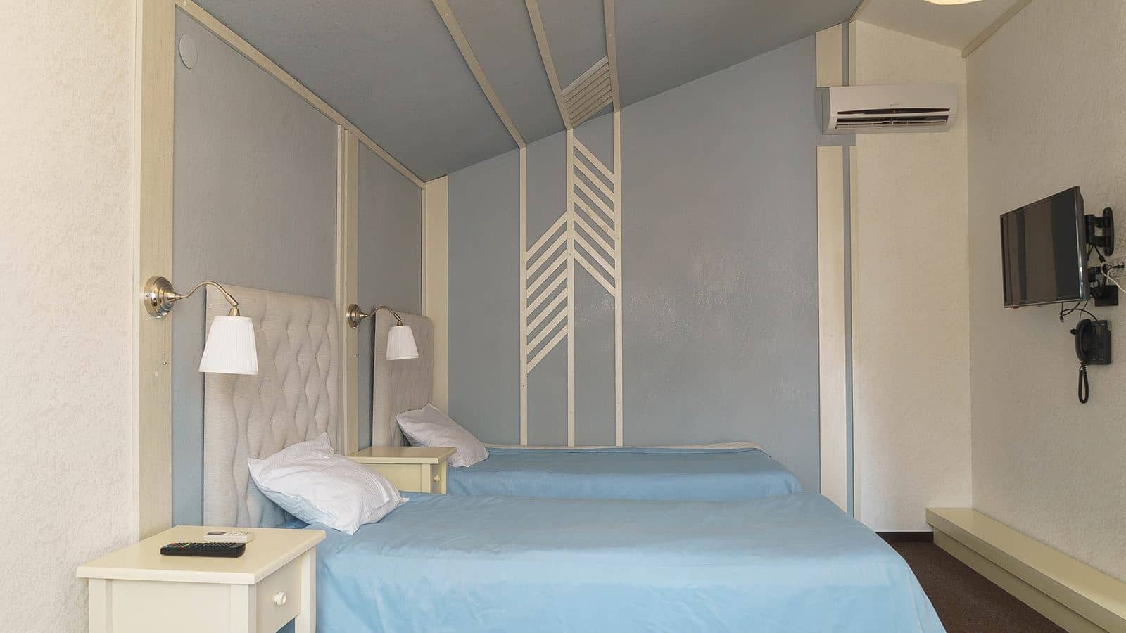 rooms-family-house