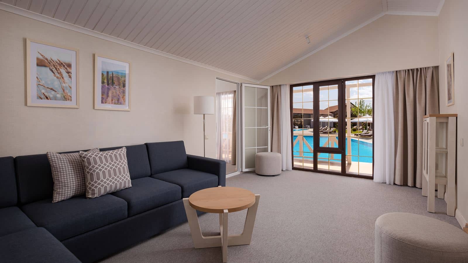 rooms-bungalow-suite