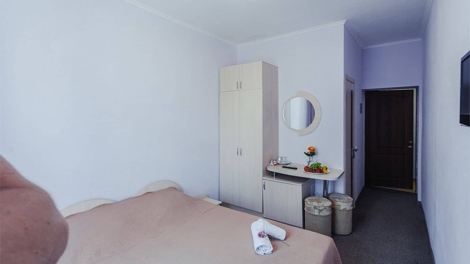 rooms-standard-room
