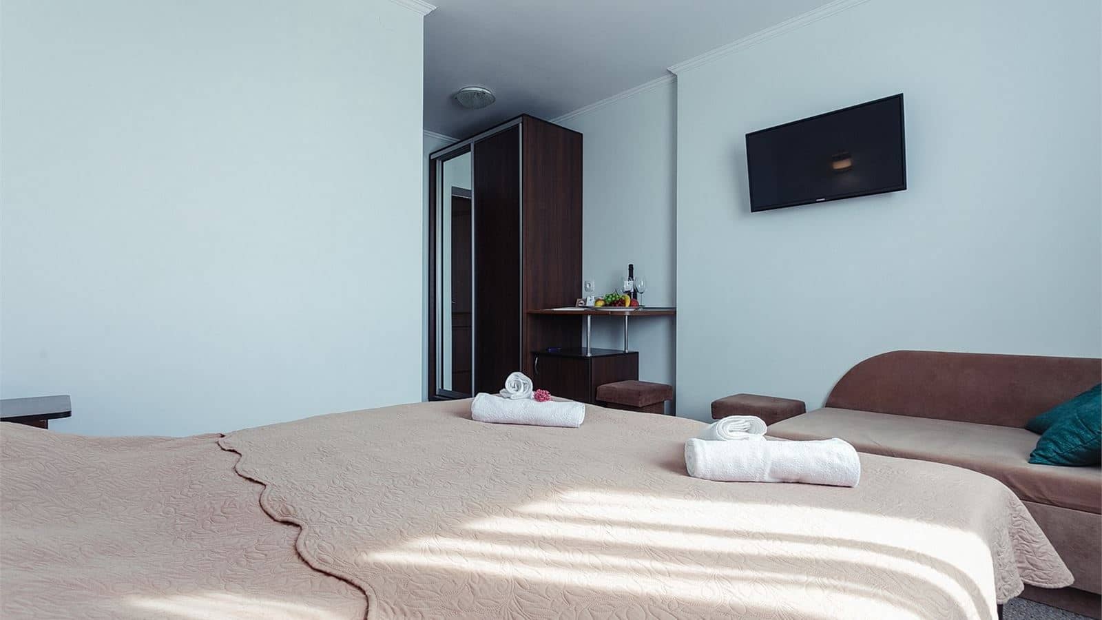 rooms-room-basic-double-typeb