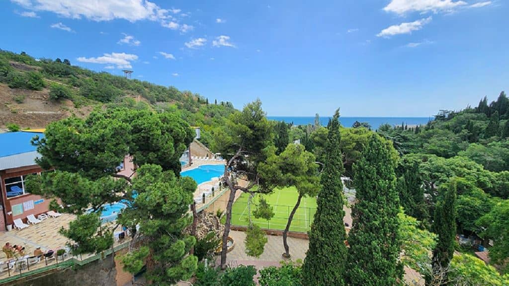 pools-outdoor-pool