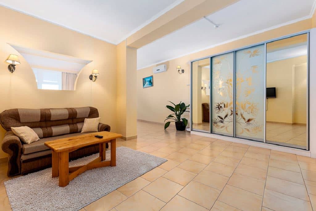 rooms-room-superior-double-seaside-typeb