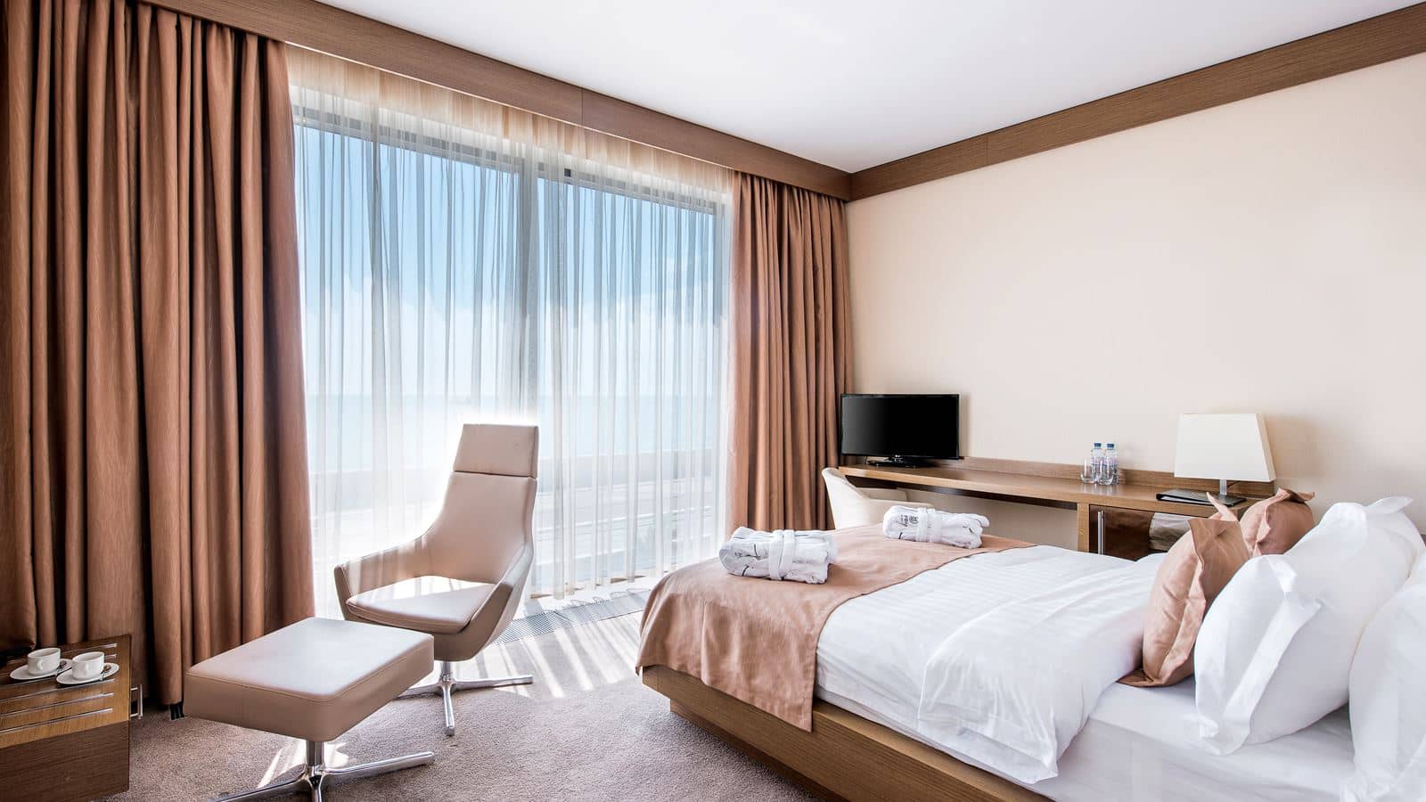 rooms-family-studio-sea-view