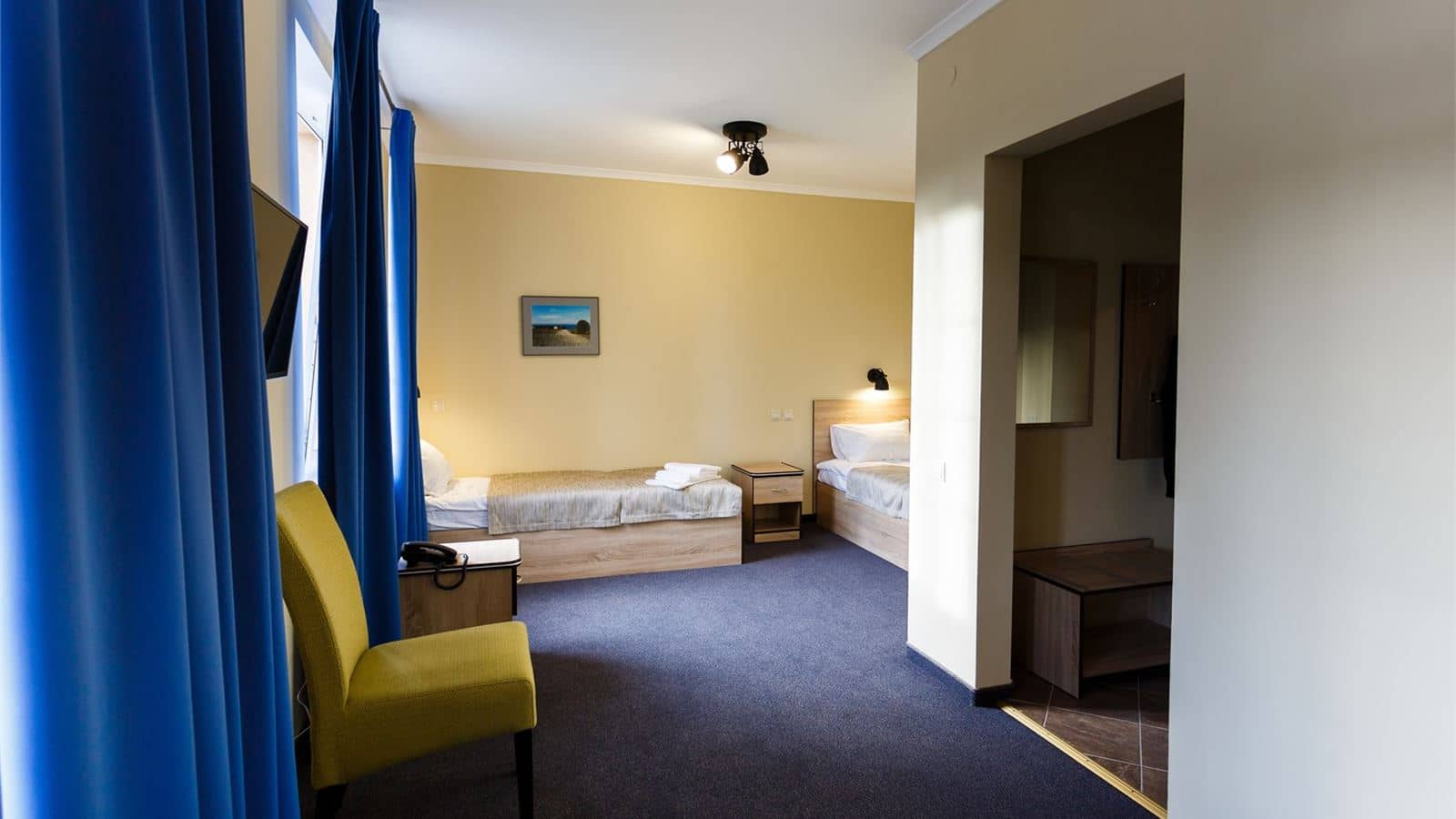 rooms-улучshенный-двухместный-номер-i-категории-с-двумя-односпальными-кроватями