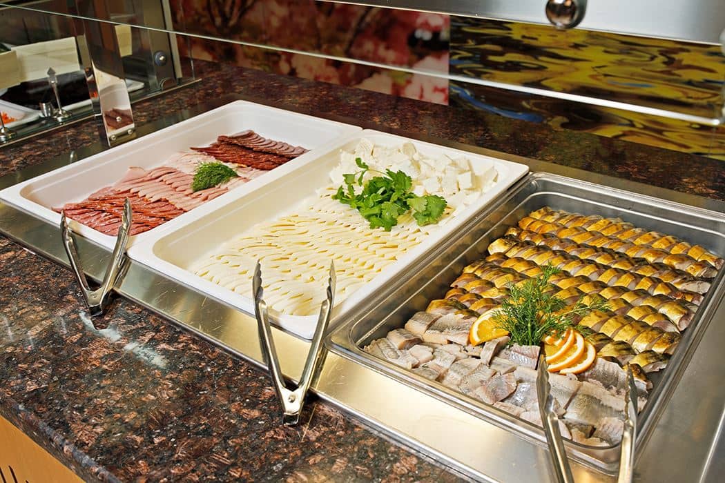 restaurants-obedenniy-zal