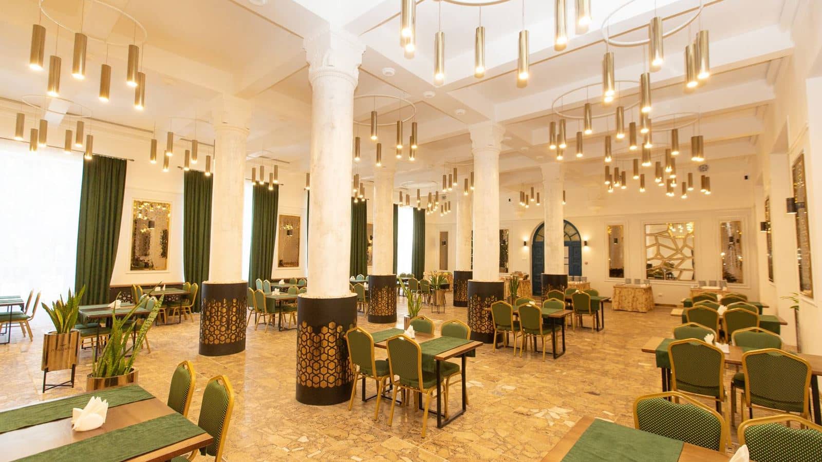 restaurants-restaurant