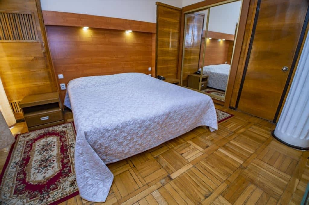 rooms-2-mest-studio