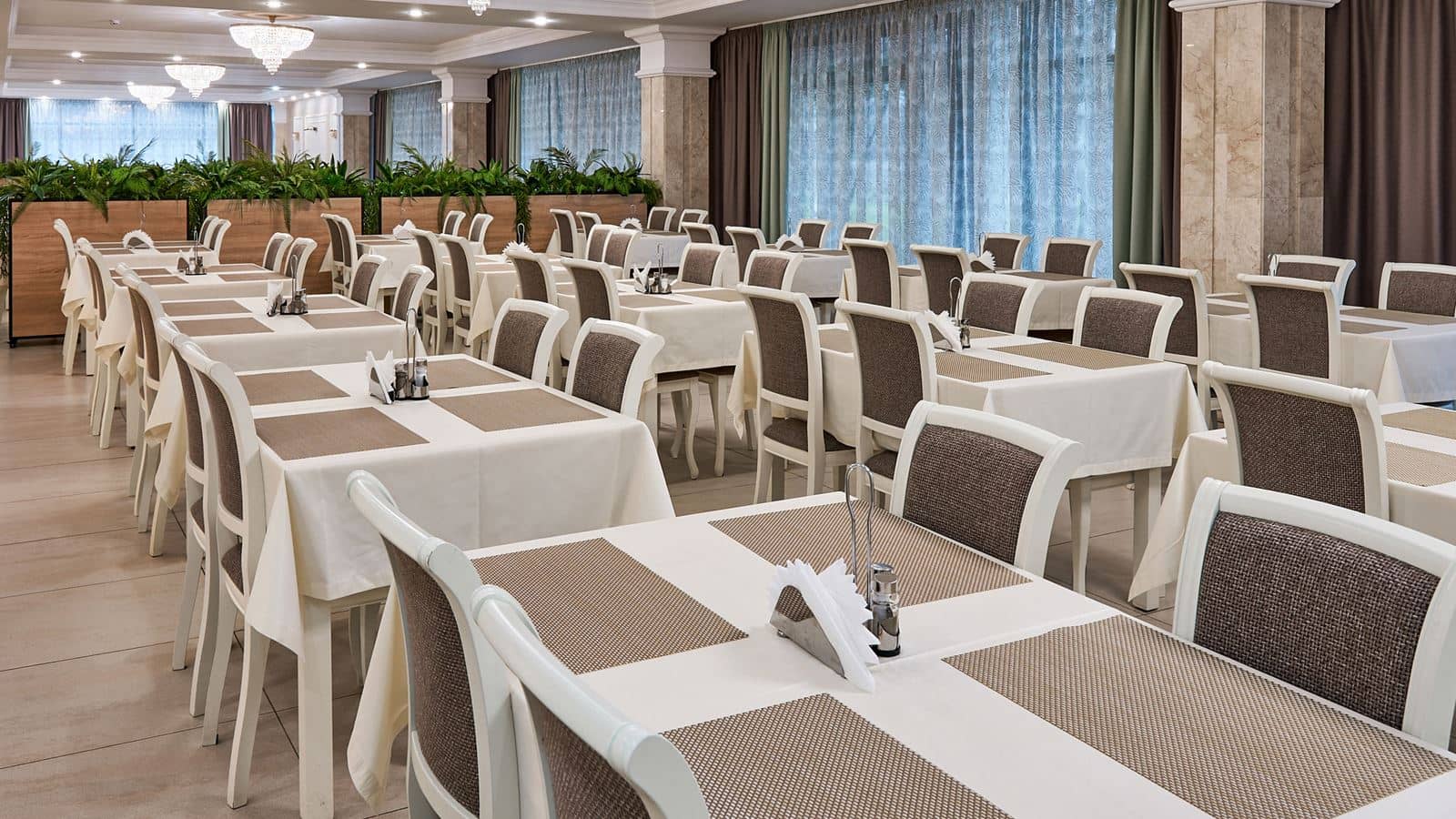 restaurants-