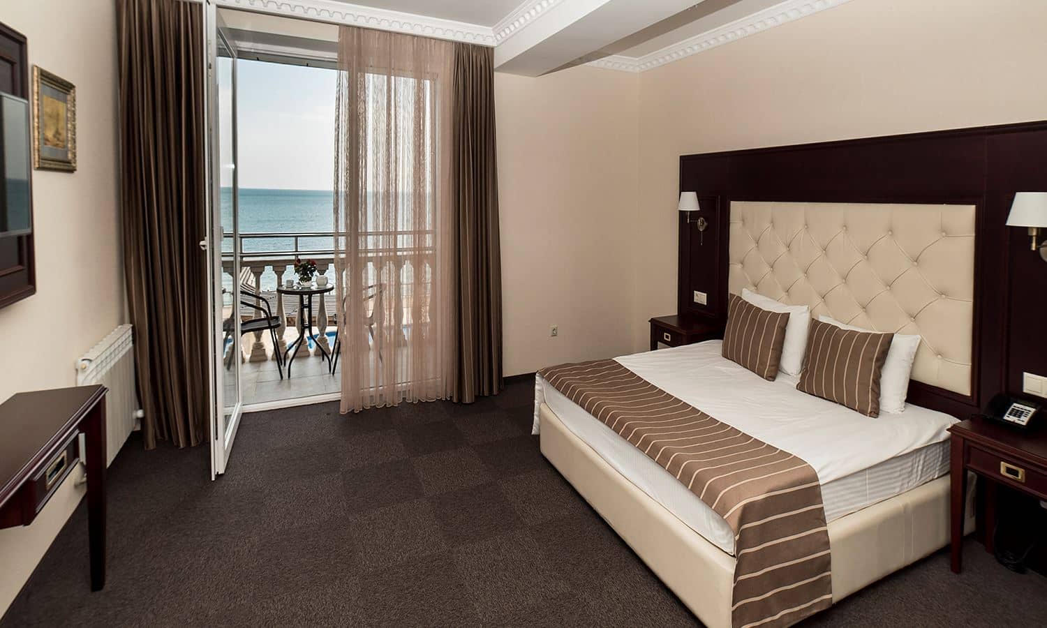 rooms-bed-superior