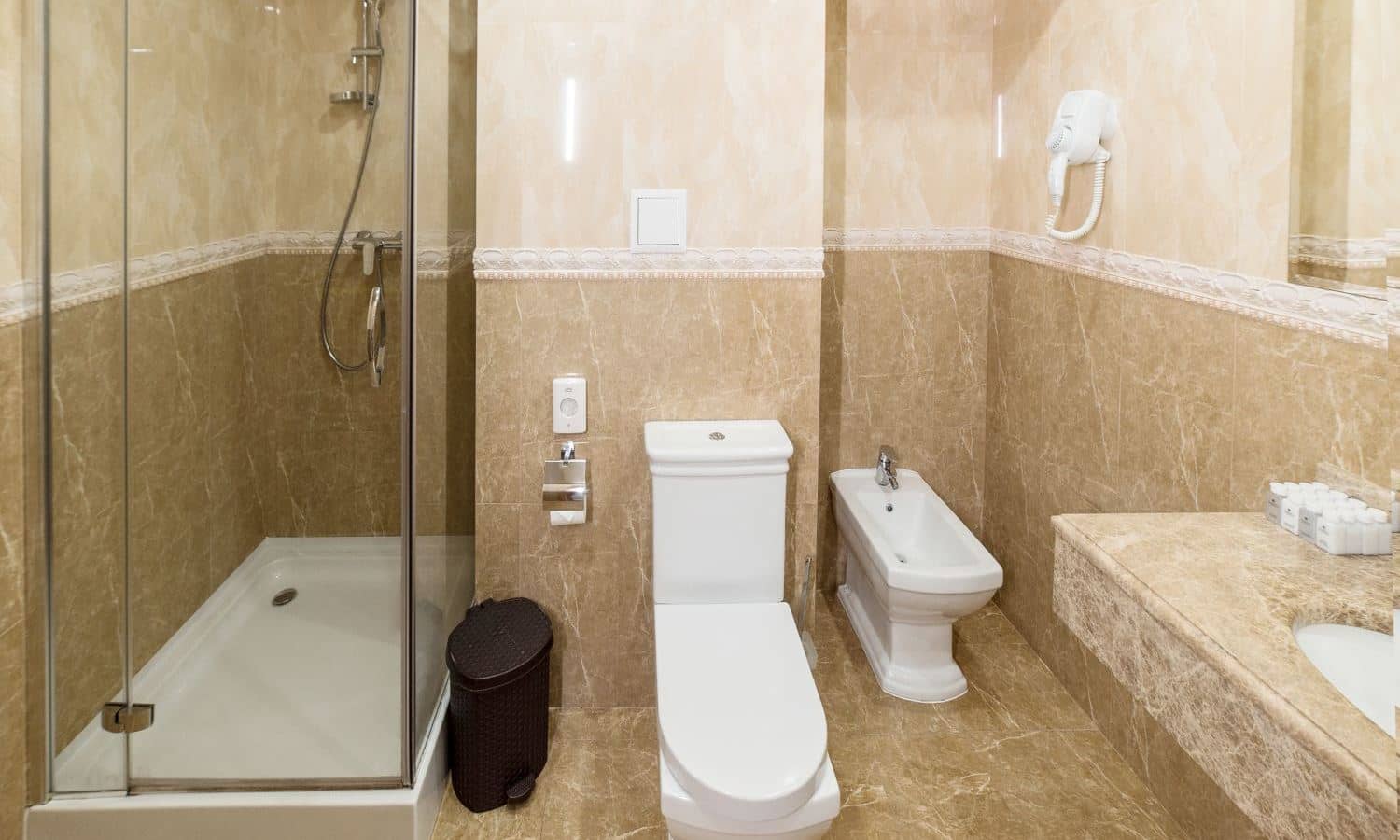 rooms-2room-apartmentfamily-suite