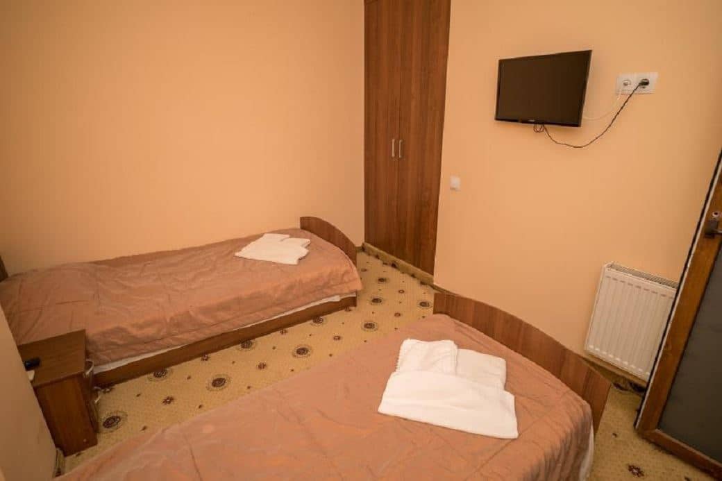rooms-apartment-luxury-quad