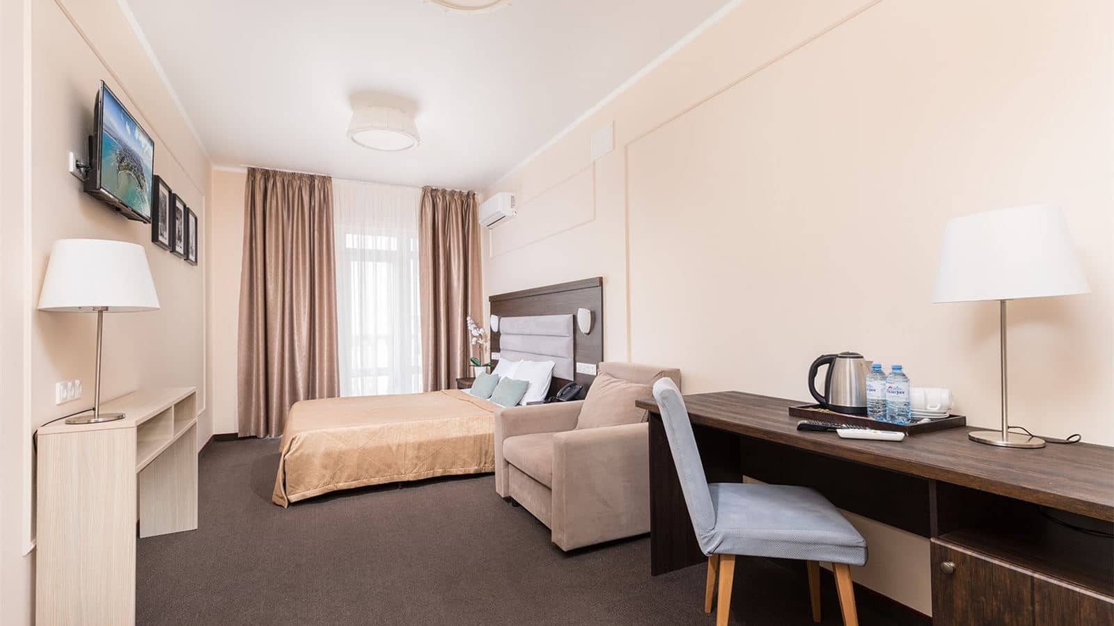 rooms-superior-with-balcon