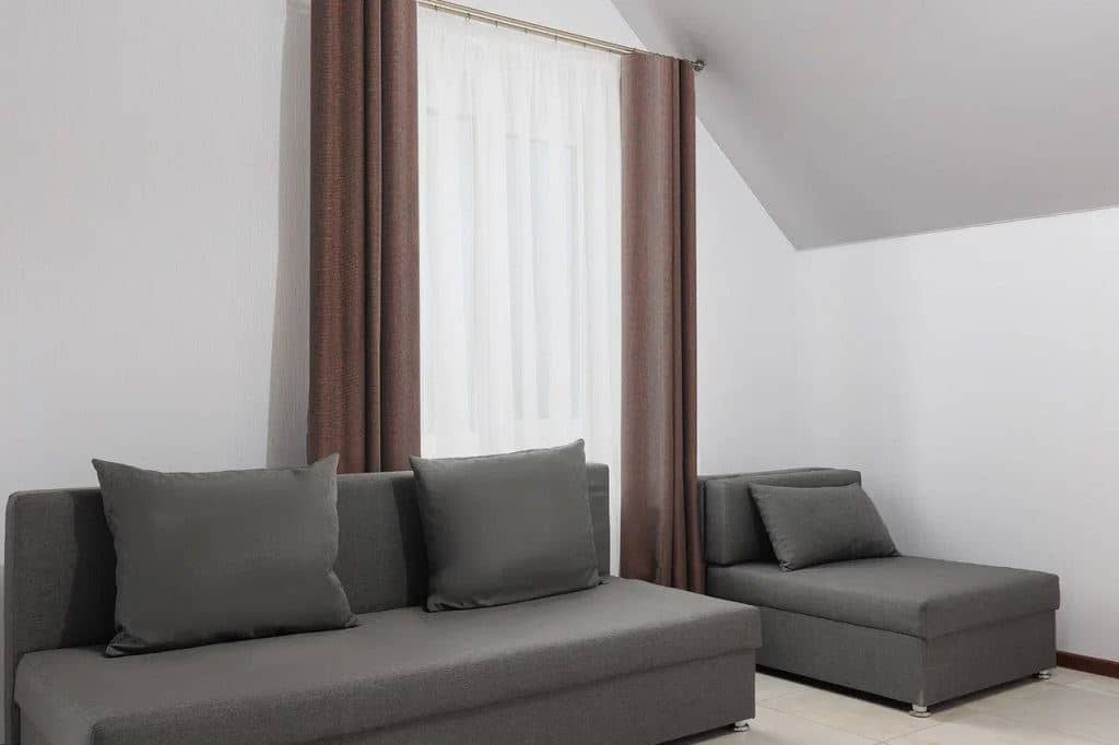 rooms-superior-+-with-balcony-nirvana