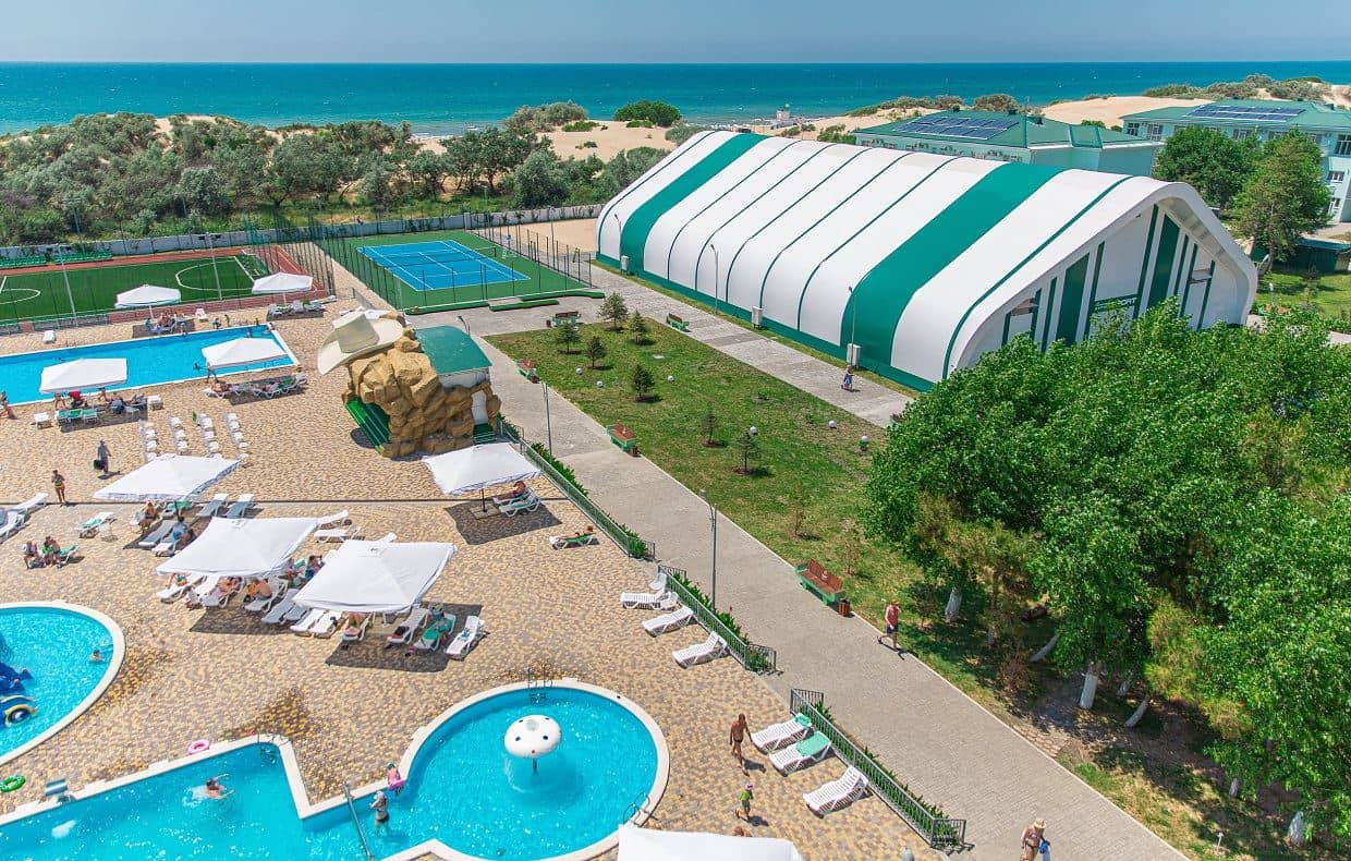 pools-outdoor-pool