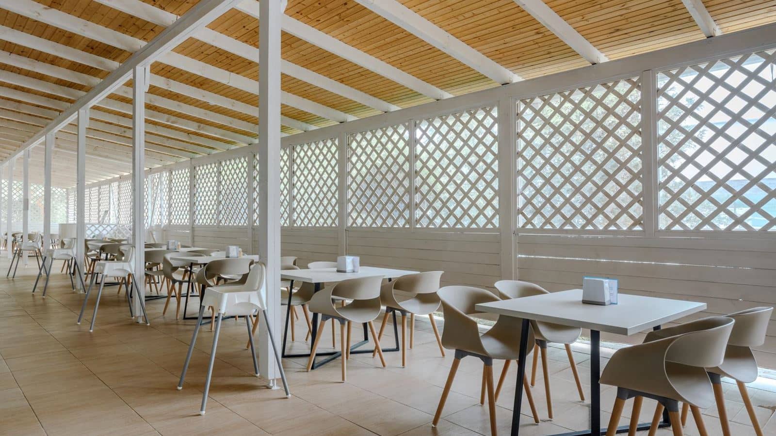 restaurants-osnovnoii-restoran