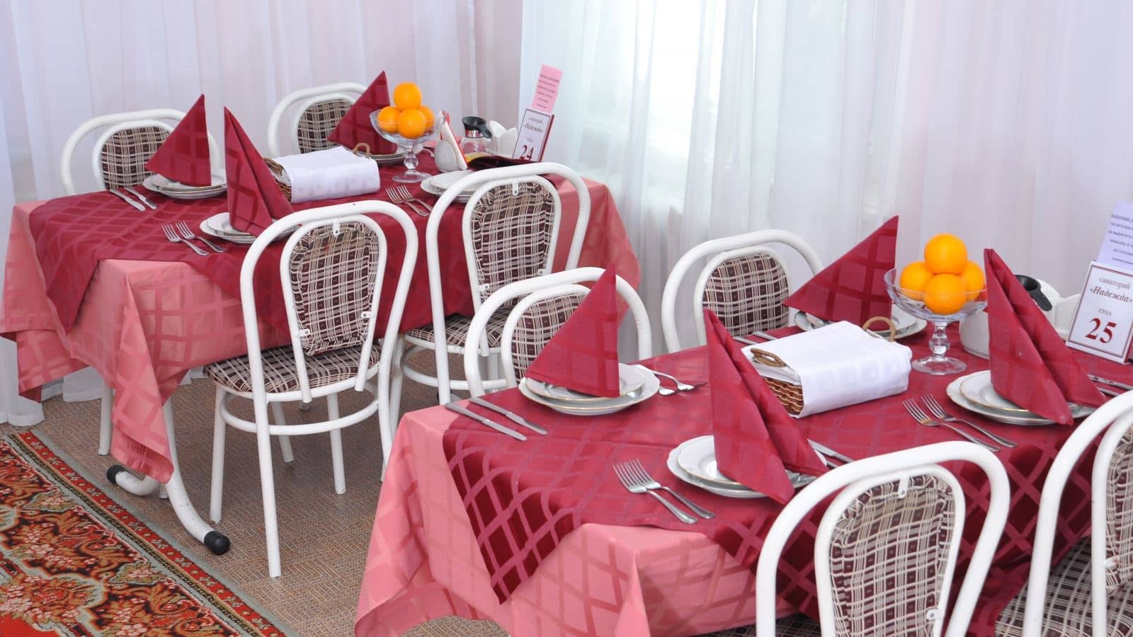 restaurants-