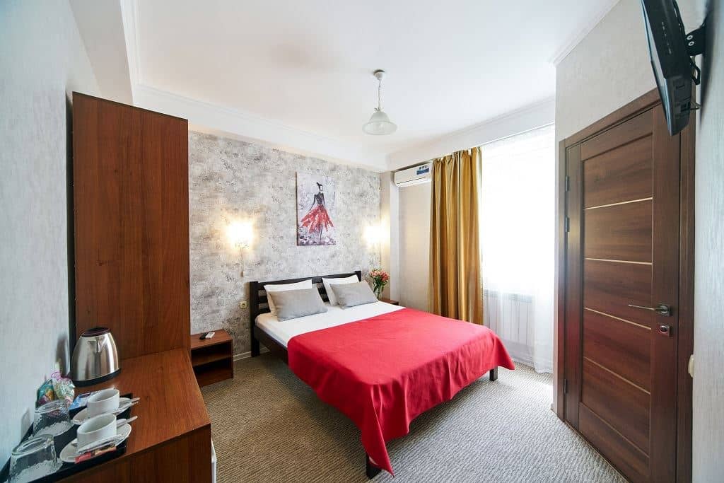 rooms-standard-room
