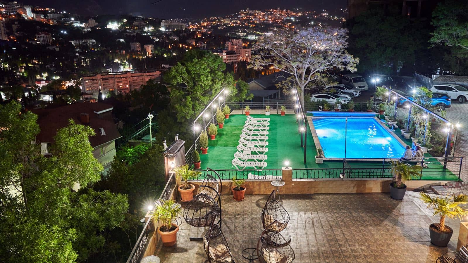pools-outdoor-pool