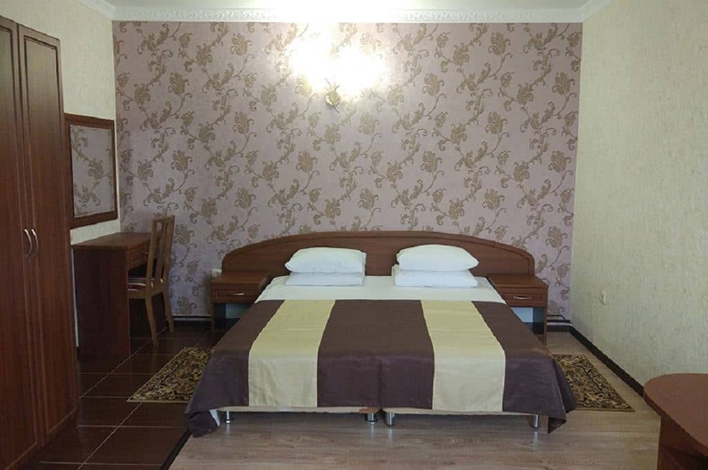 rooms-room-standard