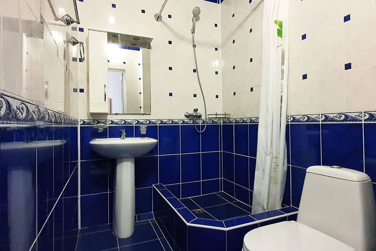 rooms-standard-triple-room-with-balcony