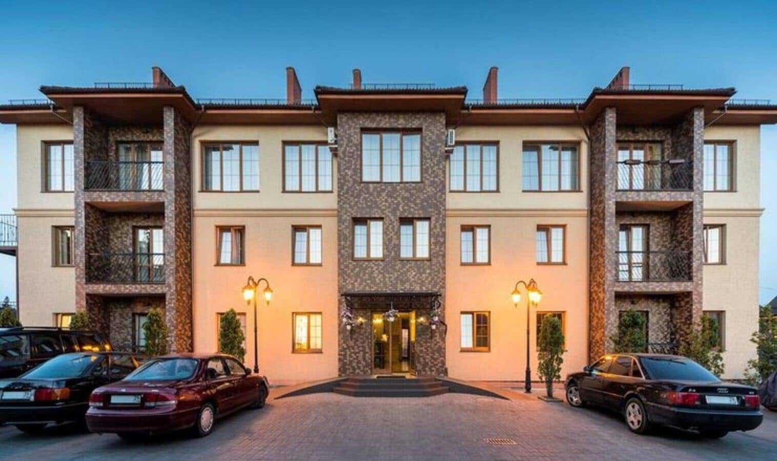 general-main-building