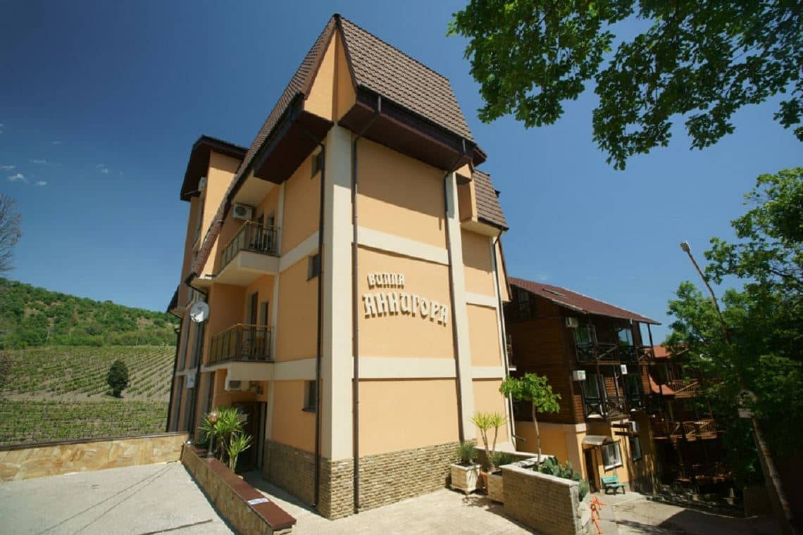 general-main-building