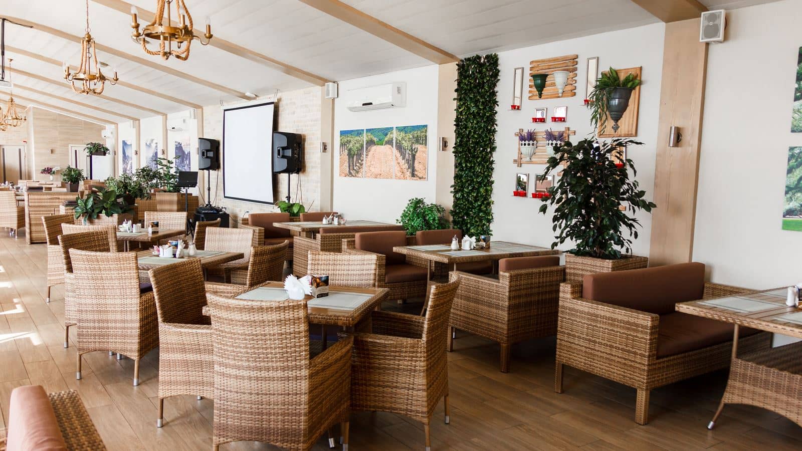restaurants-