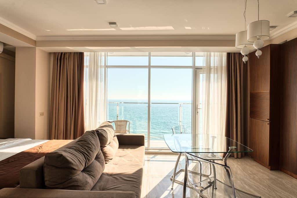 rooms-deluxe-sea-view