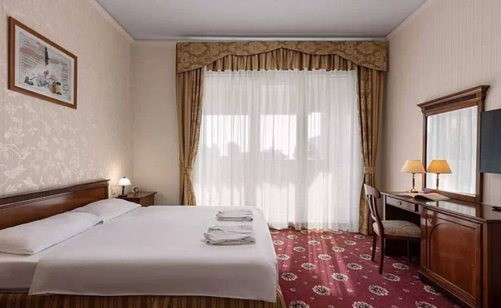 rooms-lux