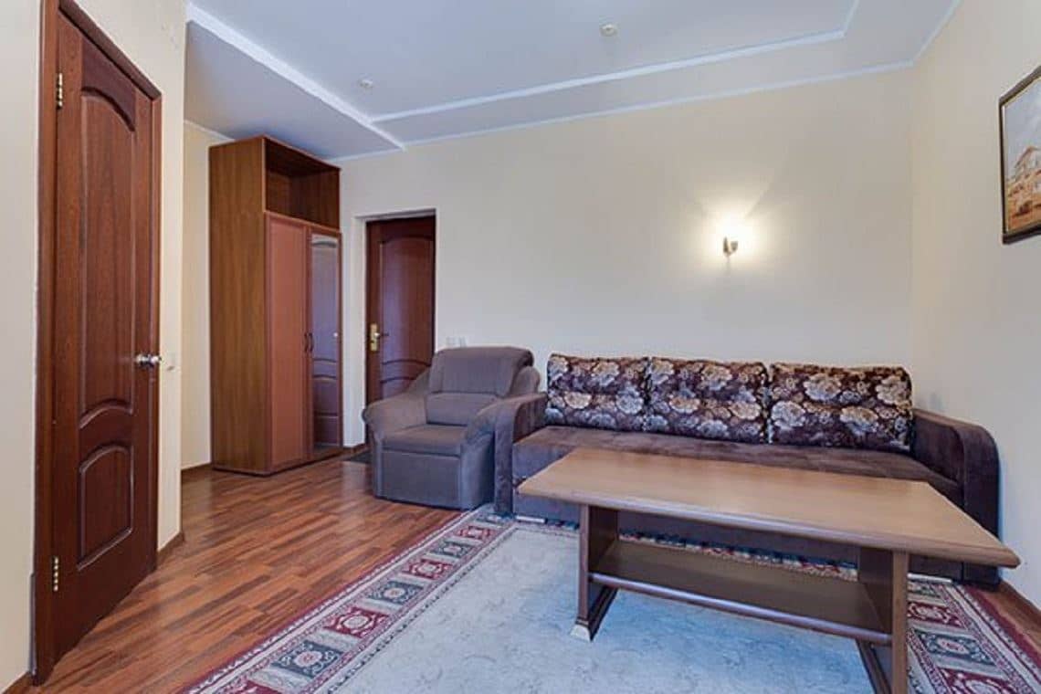 rooms-suite-luxury-2-rooms