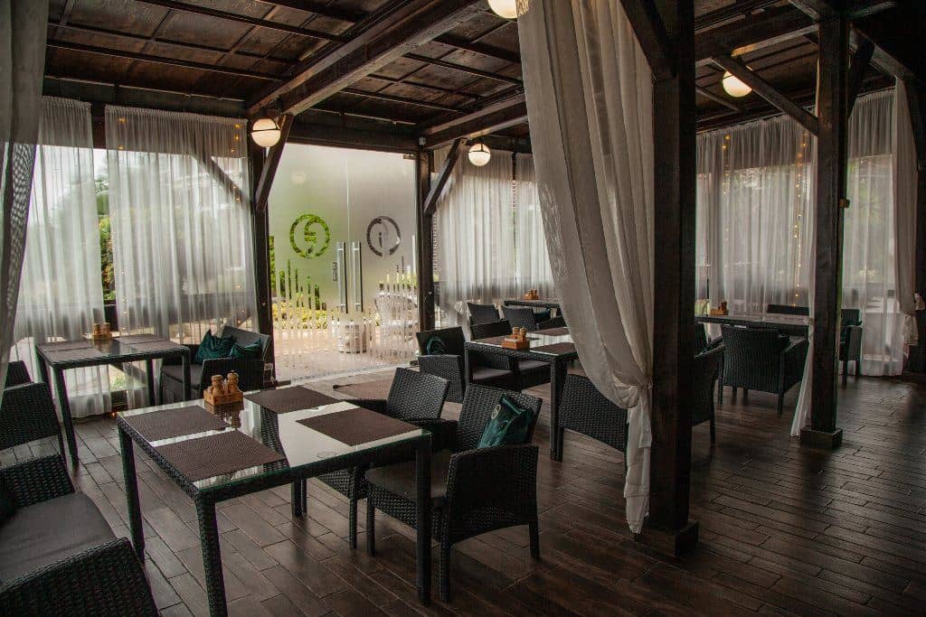 restaurants-restoran