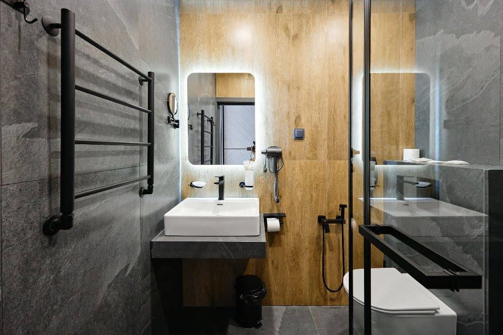 rooms-standar-superiosr-wirh-balcony-+-extra-bed