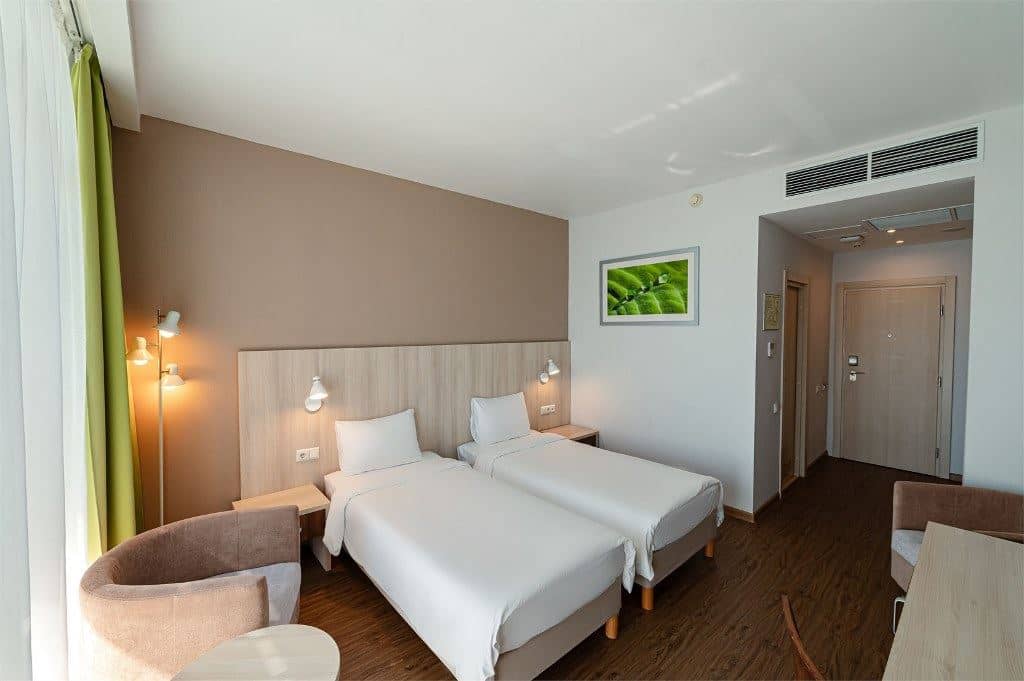 rooms-twin-sea-weu