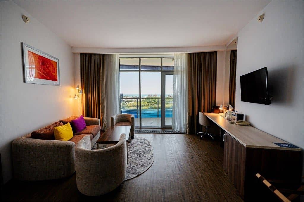rooms-luxe-sea