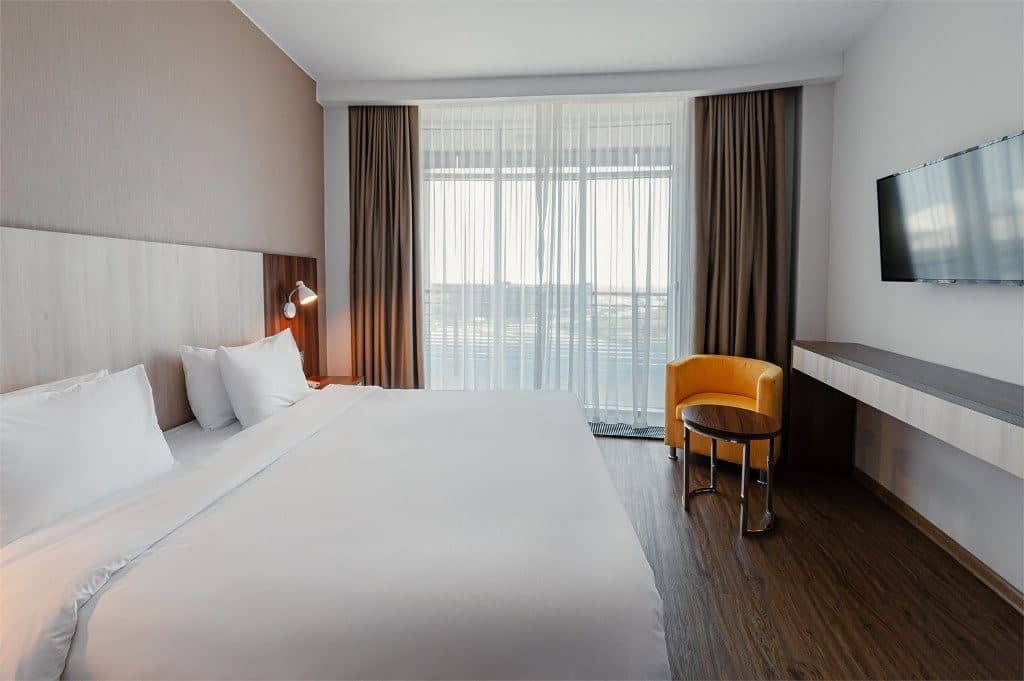 rooms-luxe-sea