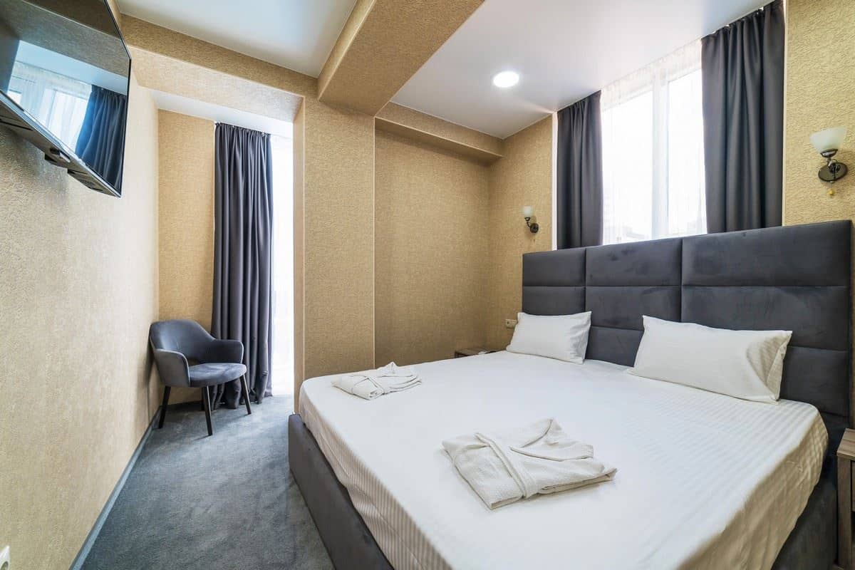 rooms-2-room-apartament