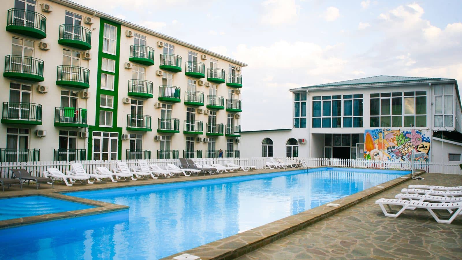 pools-outdoor-pool